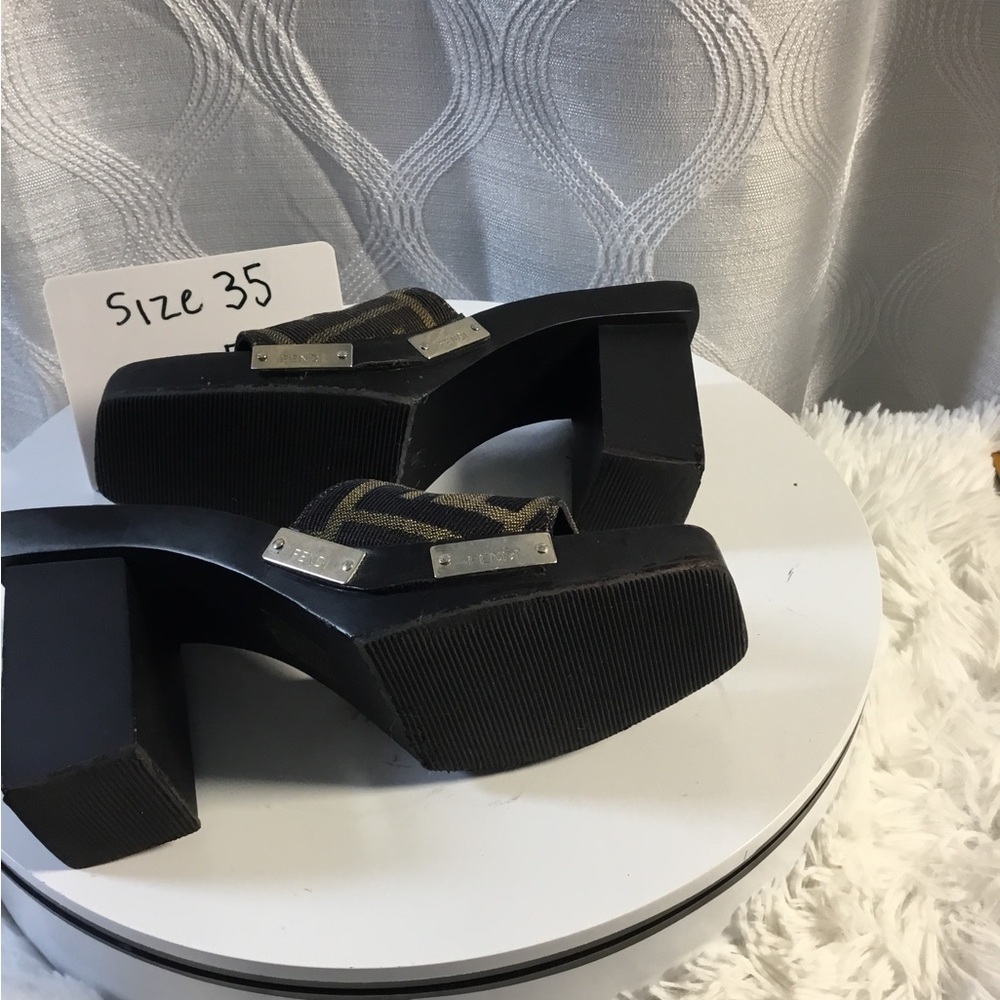 Fendi Black Leather Slide Sandals with Brown FF Jacquard Strap - Picture 4 of 7